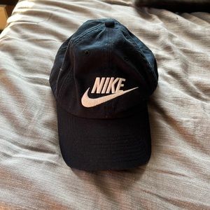 Nike adjustable hat